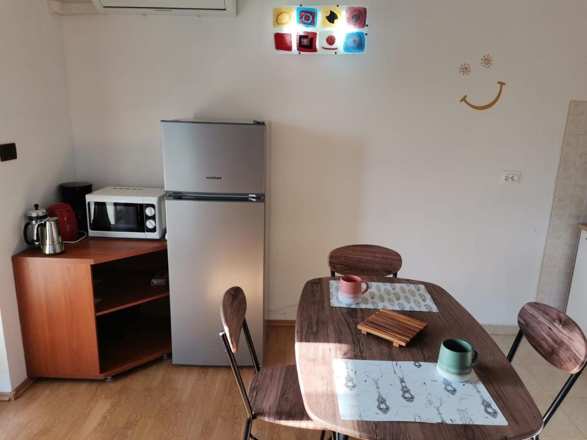 Appartement Sonia Fažana Eksteriør bilde